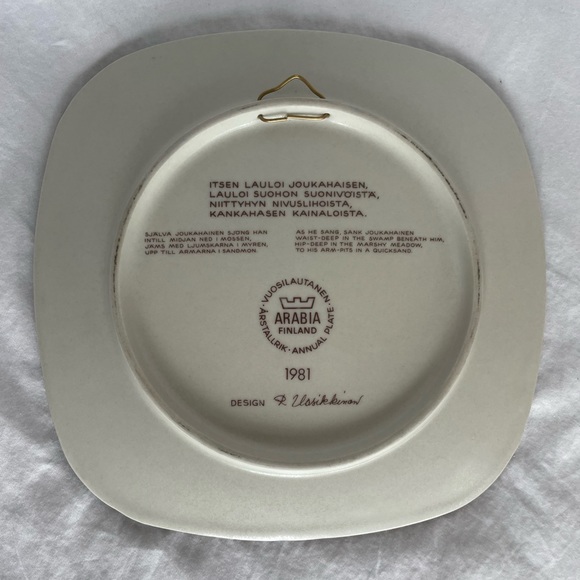 Arabia Finland Plate - Picture 2 of 2